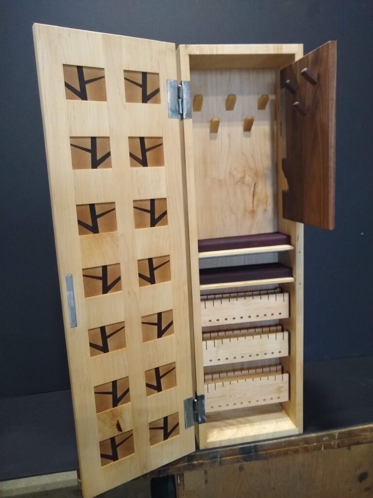 Roman Tarnavsky Designs